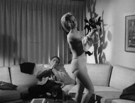 Stacey Walker Nude Pics Page 1