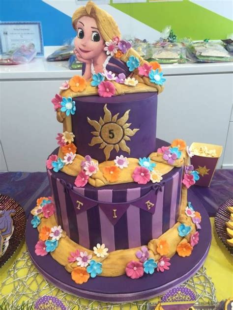 My First Rapunzel Cake I Enjoyed Making It Rapunzel Cake Rapunzel