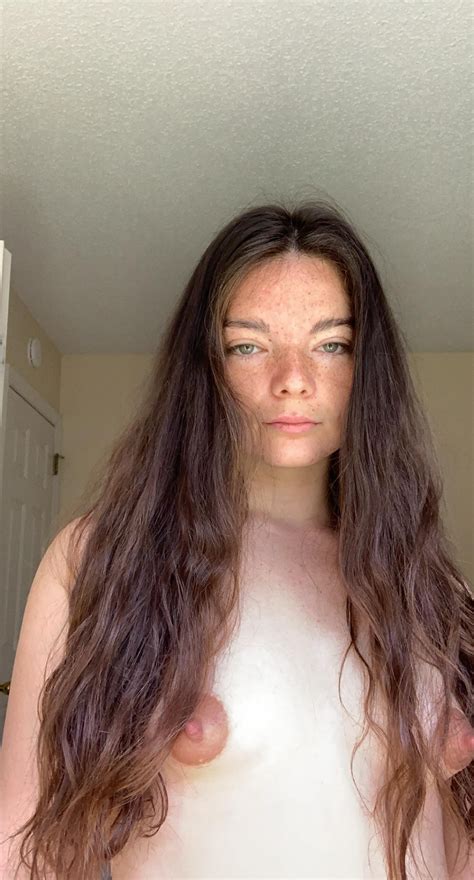 Amateur Teen Self Shots Page 103