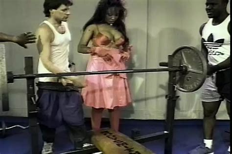 Tetona Milf Se Puso Cachonda En El Gimnasio Xhamster