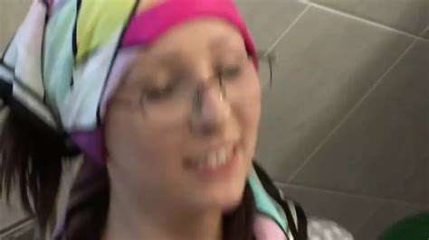 En Lencer A La Milf Madura Se Deja Penetrar El Co O En El Ba O Donde Se Sienten Los Orgasmos