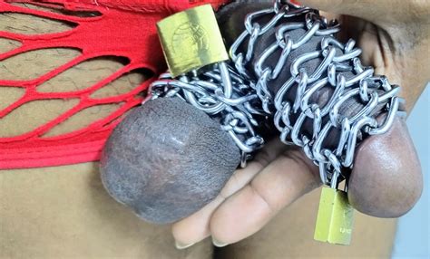 Chained 4 Nude Pics XHamster