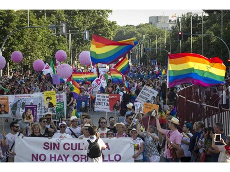Manifestaci N Del Orgullo Gay Lgbt Archivo Abc