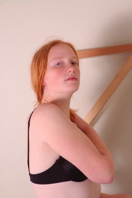 Teen Claire Aa Porn Pic