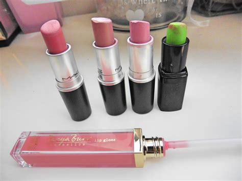 Top Nude Shades Lipsticks Lip Gloss Karina Hearts