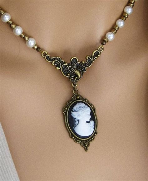 Victorian Cameo Necklaces Cameo Necklaces Beaded Necklaces Cameo