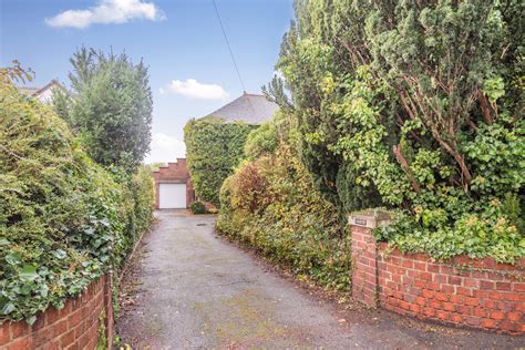 Garth, 134 The Highway, Hawarden, Deeside, CH5 3DJ | Rural Property