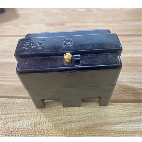 A A Plk Cut Out Unit Complete Fuse Low Voltage Switch