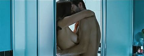 Naked Monica Bellucci In The Man Who Loves