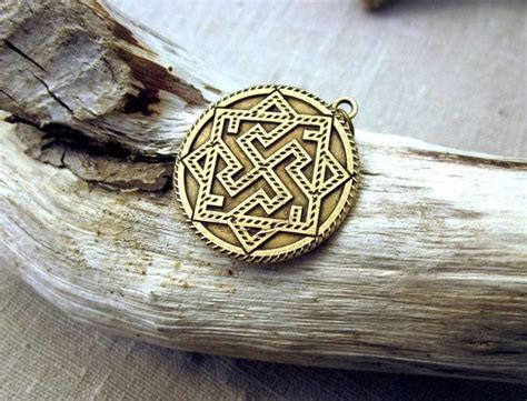 Славянский оберег Валькирия - значение тайной силы