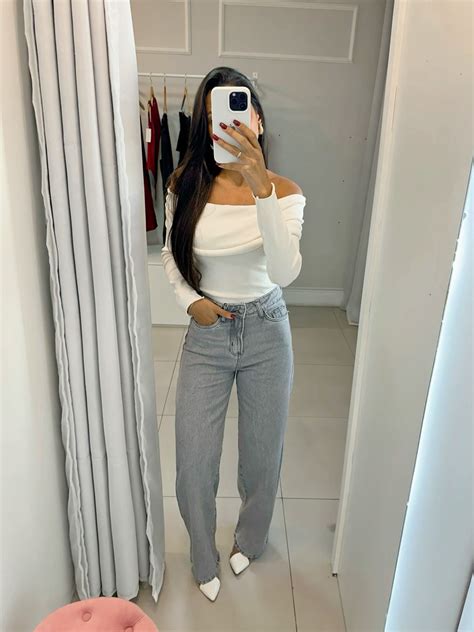 Blusa Que Combina Com Calça Cinza - Look blusa off white e calça cinza | Calça jeans cinza, Looks com calça ...