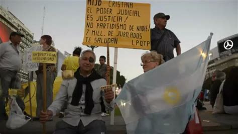 Protesto em Buenos Aires contra a reforma judicial Vídeo Dailymotion