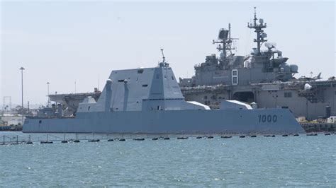 What Makes The Navys Uss Zumwalt Destroyer Vessel So Special