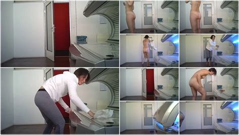 Nude Girl In The Solarium Cabin Voyeurpapa