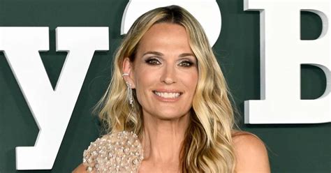Molly Sims Flaunts Toned Body In Itty Bitty String Bikini Parade