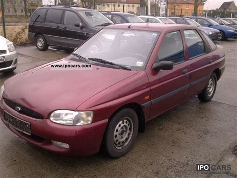 1998 Ford Escort 16v Flair Car Photo And Specs