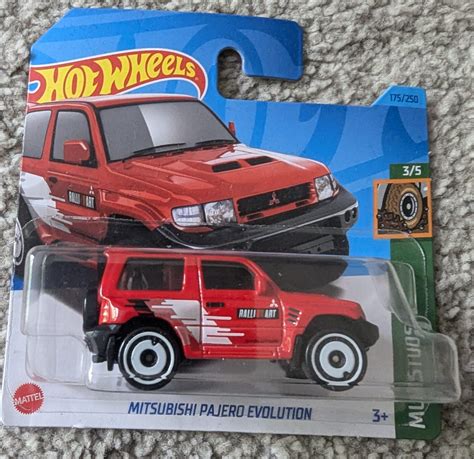 Hot Wheels Mitsubishi Pajero Evolution Red SmallScaleCars