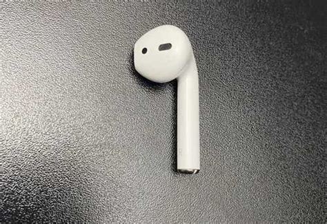 Правый наушник airpods 2 | Festima.Ru - Мониторинг объявлений