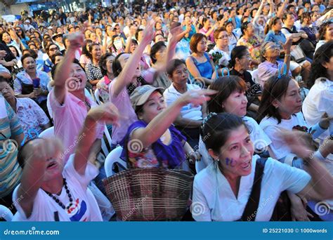Crowd At An Election Campaign Rally In Bangkok Editorial Image Image