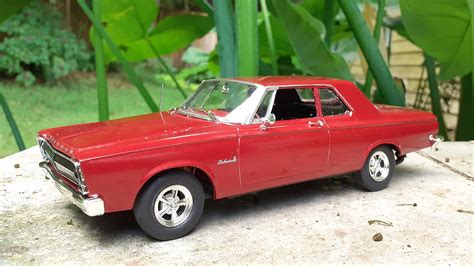 1965 Plymouth Belvedere Plastic Model Car Kit 125 Scale 1218