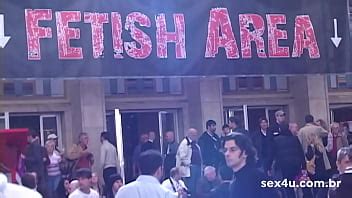 Don Picone Na Venus Erotic Fair Em Berlin Exclusivo Sex U Visitando A Rea De Fetiches