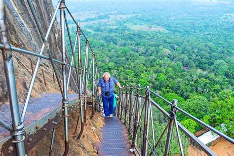 Private Sigiriya And Dambulla Day Tour From Hikkaduwa