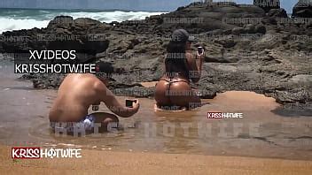 Faire Du Klaxon En Prenant Des Photos De Moi Sur La Plage Dans Mon Plus Petit Bikini XVIDEOS