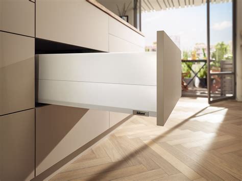 MERIVOBOX Box System By Blum EBOSS