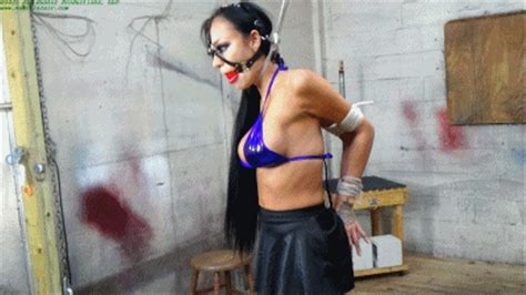 Swollen Tits Lifted In Strenuous Leather Breast Bondage WMV HD Kbps Hunters Lair Bondage