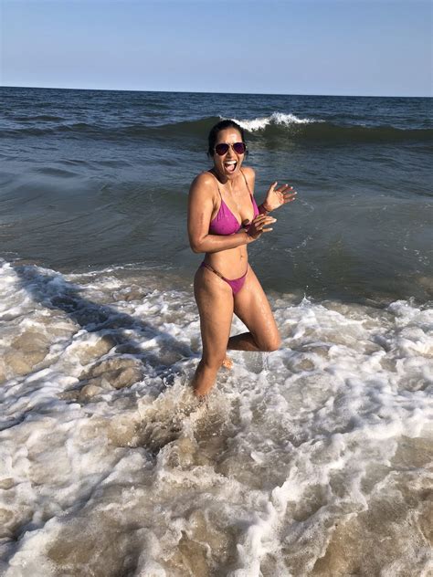 Padma Lakshmi Celebrated Her Th Birthday With Hot Bikini Shots Photos The Fappening