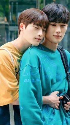 Pin By Christina Bagnall On Kdrama Our Dating Sim Cute Gay Couples Asian Actors Dating Sim