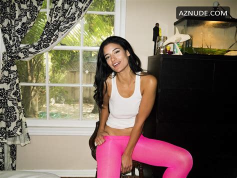 JESSICA CLARK Nude AZNude