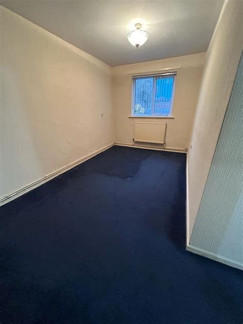 Kirkdale Bed Flat Kearsley Close L To Rent Now For P M