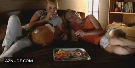 GLUKHAR VOZVRASHCHENIE NUDE SCENES AZNude