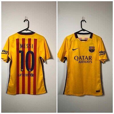 Messi Barcelona Player Issue Vapor Medium Away Football