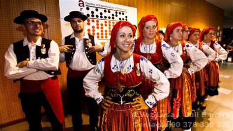 Festival Folklore 17 aniversari Alto Minho - Encamp, Andorra - YouTube