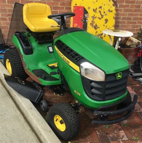 John Deere X125 Ride On Tractor Lawn Mower Fully Serviced Including