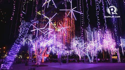 In Photos Lights And Sound Show Starts At Ayala Triangle Gardens