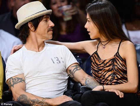 Red Hot Chili Peppers Anthony Kiedis Sits Next To Porn Star And Struggles To Keep Eyes On