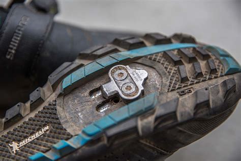 mountain bike shoes   switchback travel