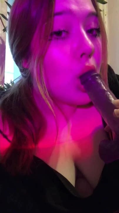 The Bitch Sweetly Sucks Dick Blowjob Blowjob Porn Feat Maifik Xhamster