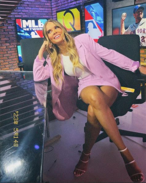 Meet Kelly Nash The Stunning Mlb And Nhl Network Host Dubbed Most Gorgeous To Ever Do It By