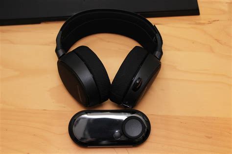 SteelSeries Arctis Pro + GameDAC Headset Review - VGU