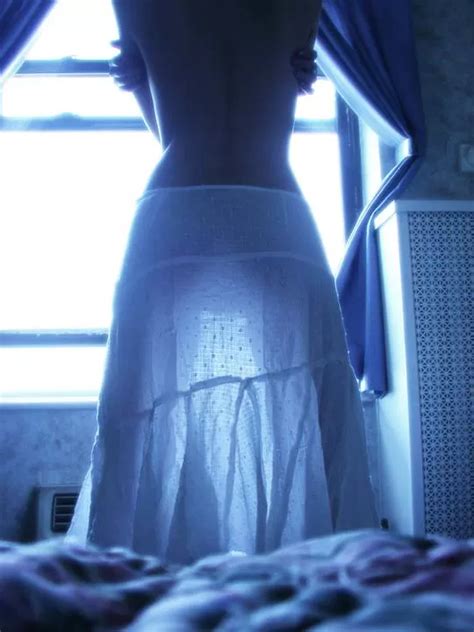 Morning Nudes Skirtnoshirt NUDE PICS ORG