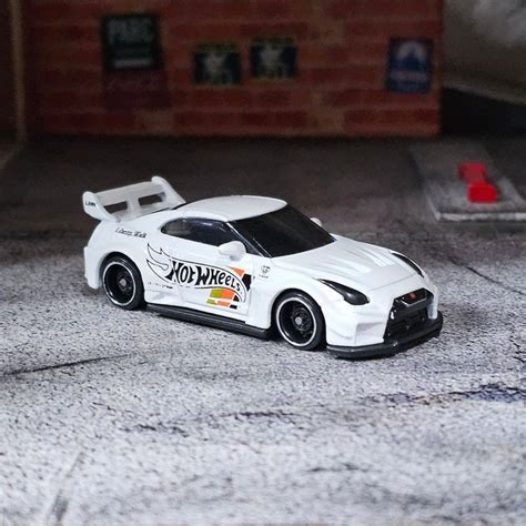 Hot Wheels Loose nissan GTR r35 LBWK Gebraucht in rolle für CHF 3 mit Lieferung auf Ricardo