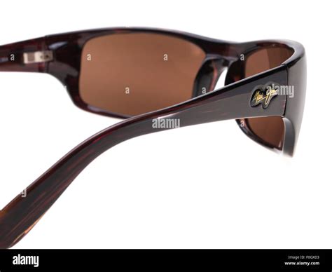 Maui Jim Polarized Sunglasses Created In Hawaii Usa Model Peahi