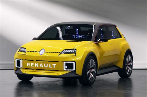 Батарейная диверсификация: Renault анонсировала две Гигафабрики в ...