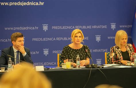 Predsjednica Kolinda Grabar Kitarovi Podr Ala Ja Anje Funkcije