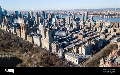 Upper West Side New York City Manhattan Hi Res Stock Photography And