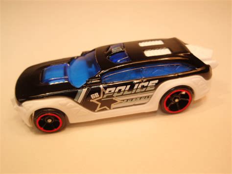 Hot Wheels Hw Pursuit
